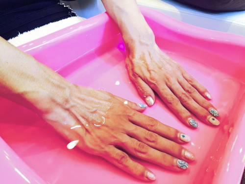 hand2